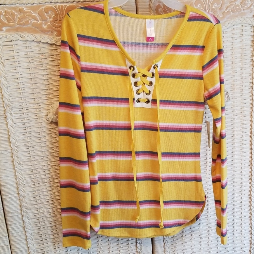 No Boundaries yellow tee